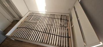 Tweepersoons bedframe (Ikea Trysil) - afbeelding 2