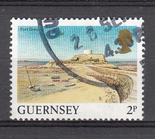 Guernsey UK strand met bootjes Fort Grey, Postzegels en Munten, Postzegels | Europa | UK, Gestempeld, Verzenden