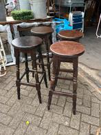 4 klassieke houten barkrukken., Ophalen, Gebruikt, Met voetsteun, 60 tot 90 cm