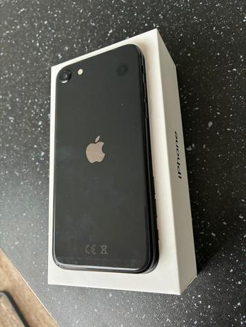 iPhone SE 2020 (64GB) 1e Eigenaar Batt. 78%  Goede Staat beschikbaar voor biedingen