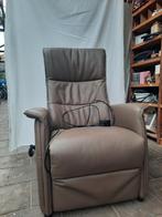 Sta Op Stoel - ouderenstoel, Huis en Inrichting, Fauteuils, Ophalen, Gebruikt, 75 tot 100 cm, Modern
