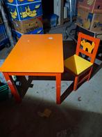 Oranje kindertafel met stoel, Kinderen en Baby's, Speelgoed | Speeltafels, Ophalen, Gebruikt