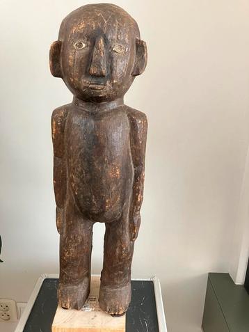 Antiek zwaar Afrikaans voorouderbeeld, 56 cm beschikbaar voor biedingen