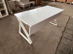 Bureau - Wit designbureau, Huis en Inrichting, Bureaus, Ophalen, In hoogte verstelbaar, Zo goed als nieuw, Bureau