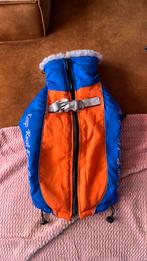 Hondenjas XL rood/blauw rug 50,borst 55 cm, Ophalen of Verzenden, Nieuw, Hondenjas