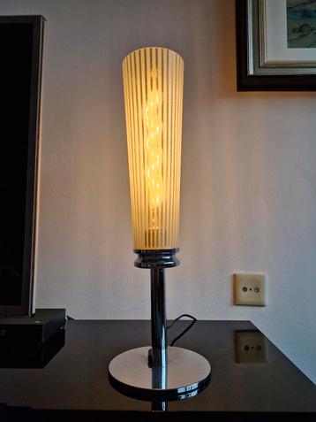 Design Chromen/Glazen Art Deco tafellamp ca.1920 beschikbaar voor biedingen