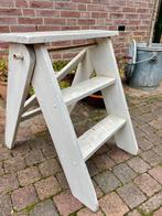 Keukentrappetje vintage / antiek, Ophalen of Verzenden, Zo goed als nieuw, Minder dan 2 meter