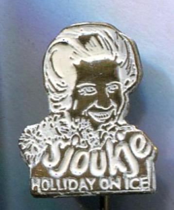 Sjoukje Holliday on ice wit op koper speldje ( S_193a ) beschikbaar voor biedingen