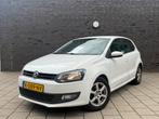 Volkswagen Polo 1.2 TSI 90pk 2012 Wit / Bluetooth/ Navigatie, Voorwielaandrijving, Stof, Zwart, 4 cilinders