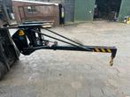 Hijsjip zwekbaar Beco Manitou verreiker, Ophalen