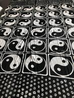 Ying yang kleed, Gebruikt, Overige kleuren, Ophalen of Verzenden, 30 tot 120 cm