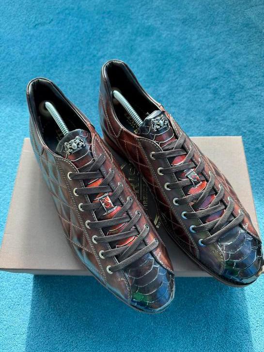 NIEUW Harris Sneakers UK 10 LoveRed, Kleding | Heren, Schoenen, Nieuw, Sneakers of Gympen, Overige kleuren, Verzenden