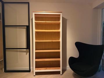 boekenkast IKEA Hemnes als nieuw! beschikbaar voor biedingen