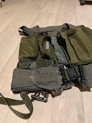 Marineluchtvaartdienst vlieger uitrusting LPU21 & SV2A Orion beschikbaar voor biedingen