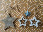 Vier houten sterren, decoratie kinderkamer, versiering tuin, Ophalen of Verzenden, Zo goed als nieuw