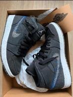 Nike air Jordan 1 mid - Crater Black, Ophalen of Verzenden, Zo goed als nieuw, Sneakers of Gympen, Nike