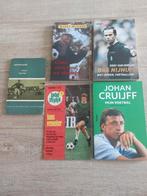 Voetbalboeken: Hughes, Nuninga, Venneker, Cruijff en Nijhuis, Ophalen of Verzenden, Gelezen, Barry Hughes, Klaas Nuninga, Hans Venneker