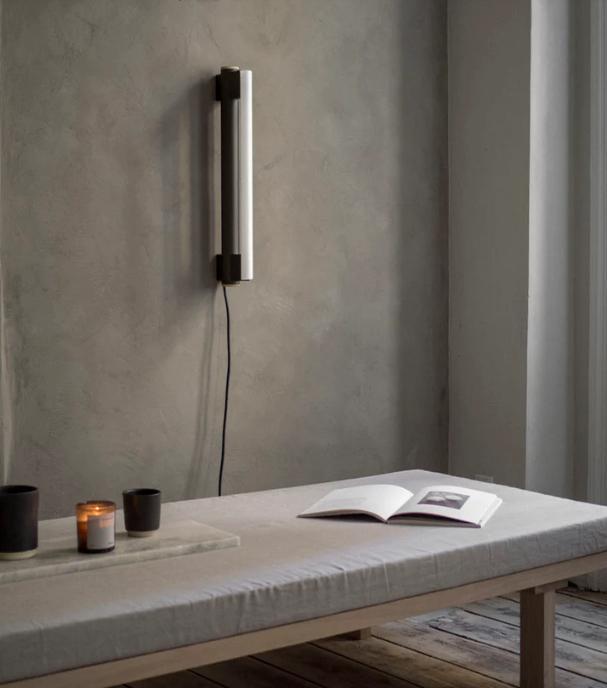 FRAMA Eiffel Wandlamp - single 500 mm. Stijlvol Design, Huis en Inrichting, Lampen | Wandlampen, Nieuw, Metaal, Ophalen of Verzenden