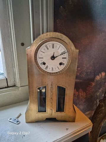 Hermle Tafelklok - Klassiek jaren 30 Design beschikbaar voor biedingen