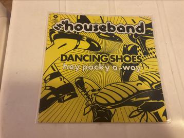 The Houseband, Dancing shoes beschikbaar voor biedingen