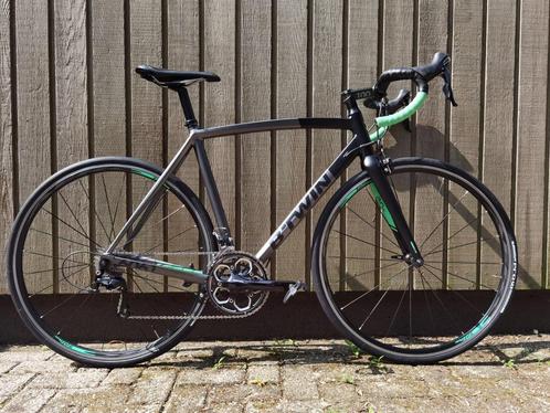 BTwin (Van Rysel) Ultra 700 AF Racefiets – Maat M (55), Fietsen en Brommers, Fietsen | Racefietsen, Gebruikt, Overige merken, Meer dan 20 versnellingen