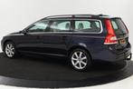 Volvo V70 2.0 T4 Polar | Leder | Stoelverwarming | Trekhaak, Auto's, Voorwielaandrijving, 1556 kg, Gebruikt, Euro 6