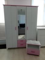 Kledingkast en nachtkastje kinderkamer (meisjeskamer), 50 tot 100 cm, 25 tot 50 cm, Zo goed als nieuw, Ophalen
