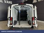 Ford Transit 2.0 TDCI 131pk L3H2 Euro6 Airco | Camera | Navi, Voorwielaandrijving, 4 cilinders, 2500 kg, Wit