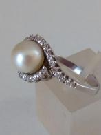 witgouden RING maat 17,5  met Cultive-Parel en 30 Briljanten, Met edelsteen, Ophalen of Verzenden, Zo goed als nieuw, 17 tot 18