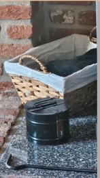 Bus. Aanmaakblokjes. Houtkachel. Haardhout., Huis en Inrichting, Haarden, Ophalen of Verzenden, Zo goed als nieuw, Vrijstaande haard