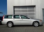 Volvo V70 2.5T AWD Momentum|Automaat||Airco|Cruise|Xenon|PDC, Automaat, Zwart, 2521 cc, Euro 4