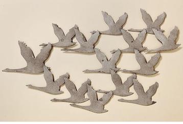  Grote metalen wanddecoratie een groep vliegende ganzen