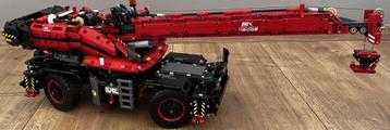 LEGO Technic Kraan voor alle terreinen #42082 beschikbaar voor biedingen