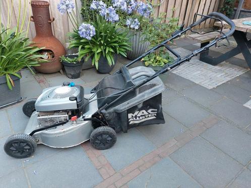 Briggs & Stratton XRQ 5.0, Tuin en Terras, Grasmaaiers, Gebruikt, Benzine-grasmaaier, 40 t/m 49 cm, Cirkelmaaier, Opvangbak, Ophalen