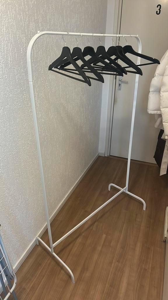 White clothing rack, Kleding | Dames, Kledingrekken, Zo goed als nieuw, Ophalen of Verzenden
