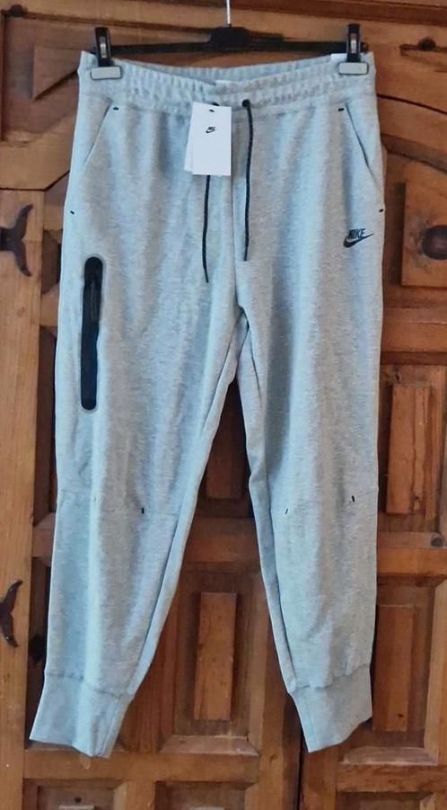 NIEUW🔥【★★★★★】‖ ᵀᴬᴵᴸᴸᴱ/𝟰𝟮cm〔L║ ♀️ jogging broek【NIKE】grijs, Kleding | Dames, Broeken en Pantalons, Nieuw, Grijs, Lang, Ophalen of Verzenden