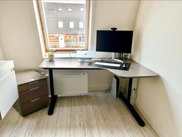 IKEA Bekant/ Galant hoekbureau - afbeelding 1