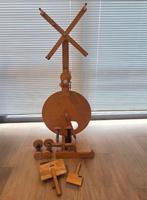 Louet S10 Spinnewiel + 5 spoelen, haspel, 2 handkaarden +wol, Hobby en Vrije tijd, Ophalen, Spinwol