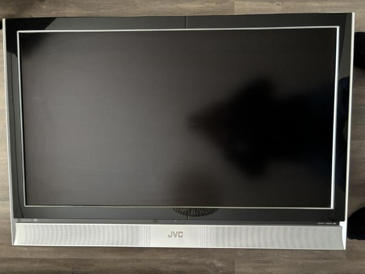 JVC televisie, met Vogels ophangbeugel en afstandbediening, Audio, Tv en Foto, Televisies, Gebruikt, LCD, 100 cm of meer, Overige merken