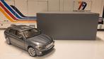 Norev BMW 5-Serie 550i F11 Touring Spacegrau Dealer Edition, Hobby en Vrije tijd, Modelauto's | 1:18, Auto, Norev, Ophalen of Verzenden