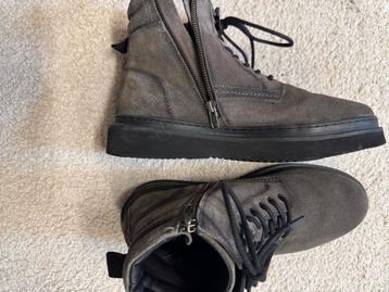 Sacha Grijze Boots Maat 42 beschikbaar voor biedingen