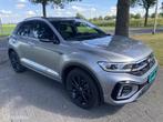 Volkswagen T-Roc 1.5 TSI R-Line 18 INCH CarPlay Black Style, 1258 kg, Zwart, 4 cilinders, 150 pk