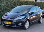 Ford Fiesta 1.4 titanium 97PK 2009 3DR zwart / airco, Voorwielaandrijving, Stof, 4 cilinders, Zwart