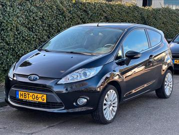Ford Fiesta 1.4 titanium 97PK 2009 3DR zwart / airco beschikbaar voor biedingen