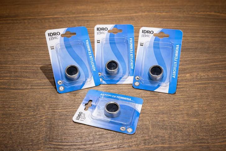 IDRO Bric 4x Aeroflux Femmina M22 – Kraanaansluiting – Nieuw, Huis en Inrichting, Overige Huis en Inrichting, Zo goed als nieuw