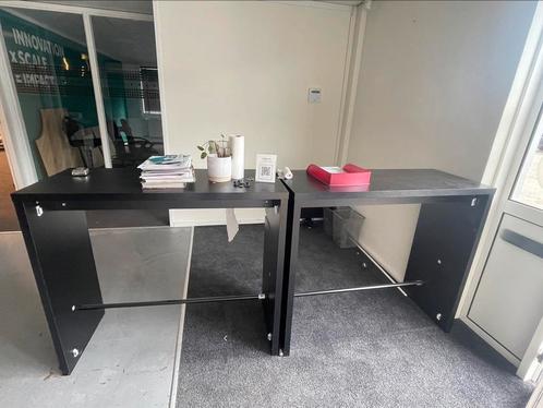 MOET WEG: 2 mooie zwarte bartafels, Huis en Inrichting, Bureaus, Zo goed als nieuw, Ophalen