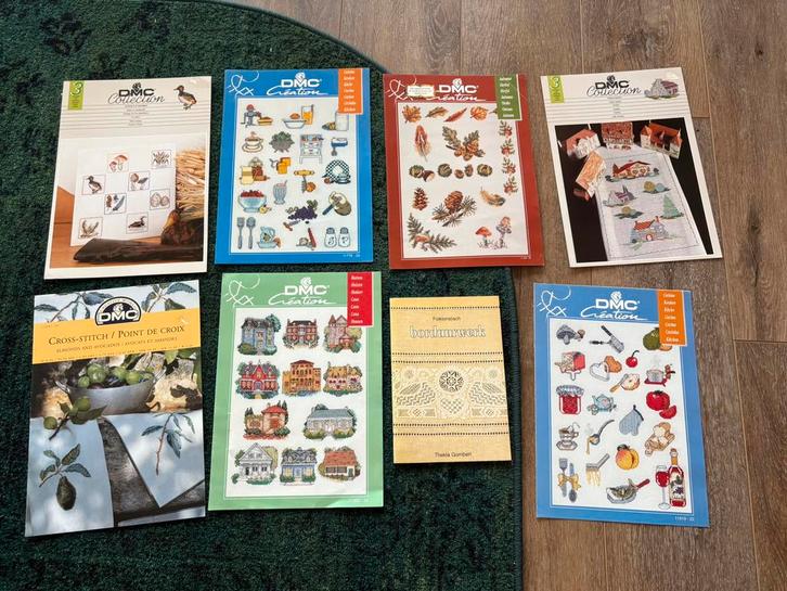 Boek voor borduren en losse borduurpatronen, Hobby en Vrije tijd, Borduren en Borduurmachines, Zo goed als nieuw, Patroon, Handborduren