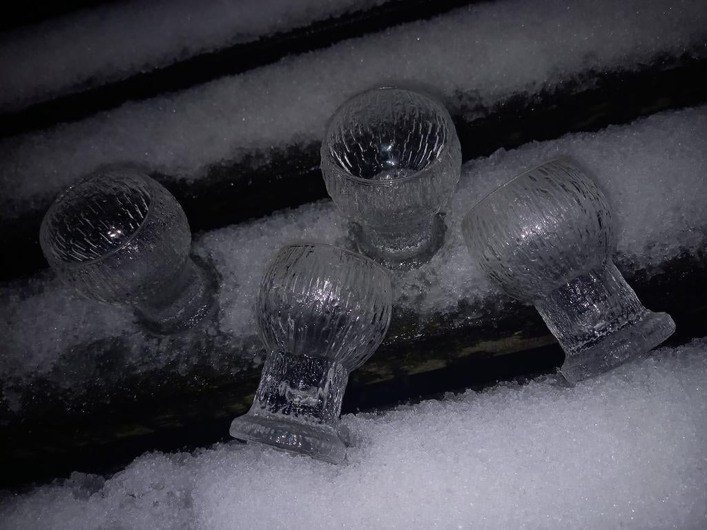 Iitala kekkerit 4x borrelglaasjes, Ophalen of Verzenden