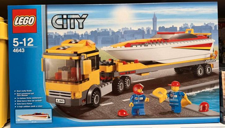 LEGO City Power Boat Transporter (4643), Kinderen en Baby's, Speelgoed | Duplo en Lego, Nieuw, Lego, Complete set, Ophalen of Verzenden