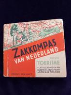 Oude zakkompas van Nederland / 1956, Boeken, Atlassen en Landkaarten, Nederland, Gelezen, Ophalen of Verzenden, 1800 tot 2000